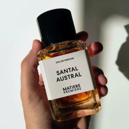 Santal Austral warm woody perfume with creamy sandalwood notes