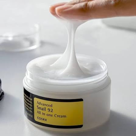 COSRX Snail 92 Cream texture