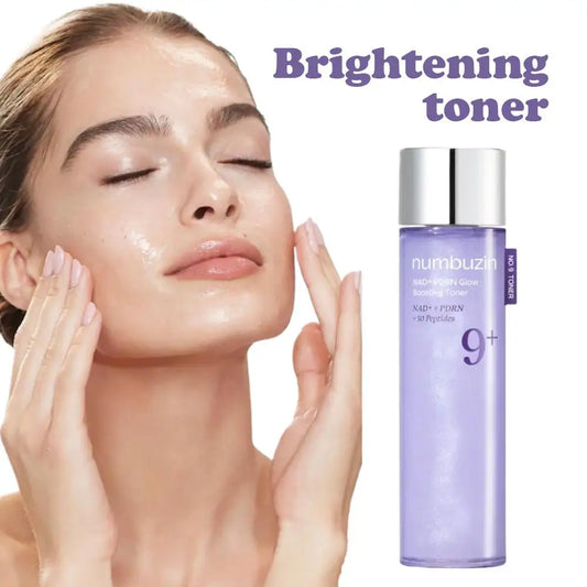 Texture of Numbuzin peptide toner for glowing skin